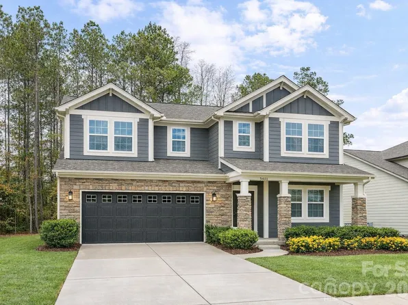 5347 Baker Ln, Clover, SC 29710