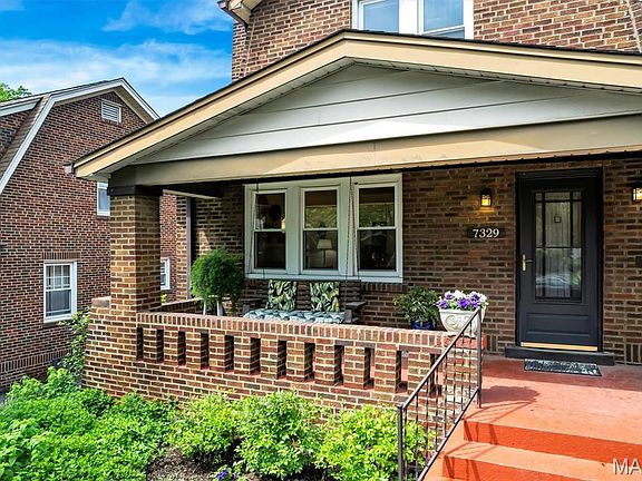 3rd image of 7329 Bruno Ave
