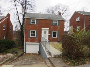 2105 Lindsay Rd, Pittsburgh, PA 15221