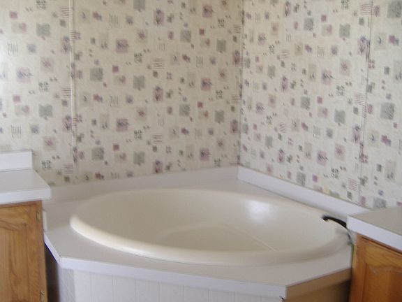 3rd image of 2601 Agate Ct