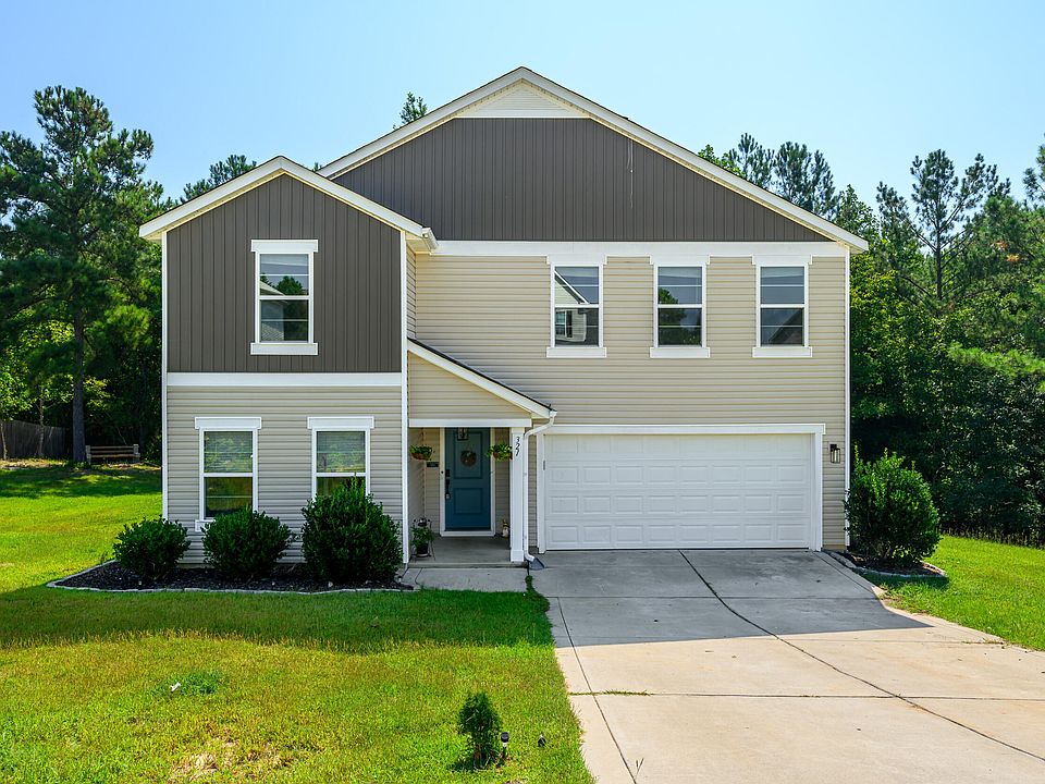 1st image of 321 New Castle Ln