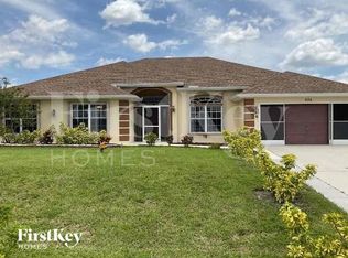 626 NW 16th Ter, Cape Coral, FL 33993