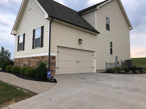 2nd image of 234 Maddox Ave