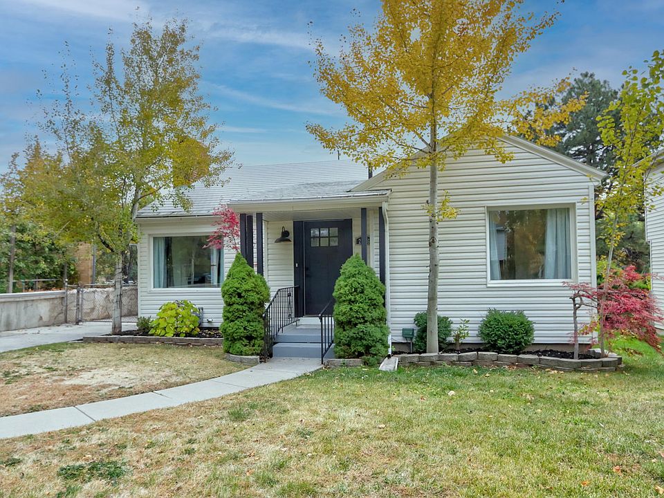 1st image of 2056 E Hubbard Ave