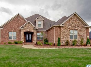 105 Creekrock Dr, Madison, AL 35756