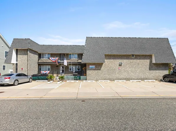 135 E Lavender Rd APT 3, Wildwood Crest, NJ 08260