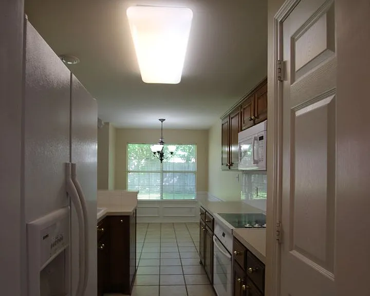 1727 Sapphire Cay — Photo 6