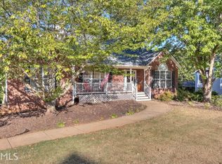 11 Clearview Dr, Cartersville, GA 30121