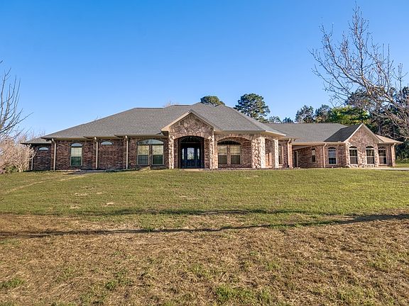 2nd image of 890 An County Rd #150