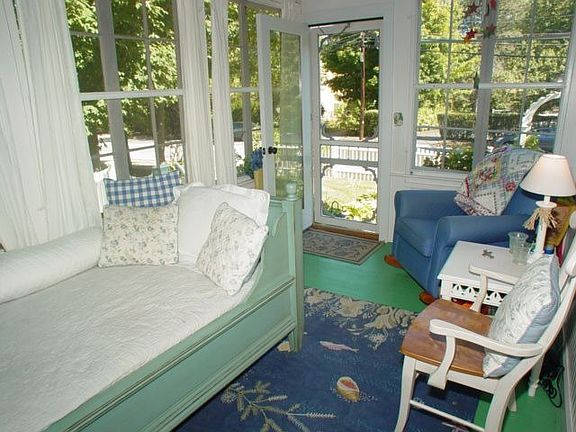 Entry Porch