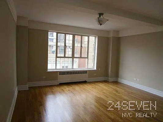Rented by 24 7 NYC Realty Inc. | media 37