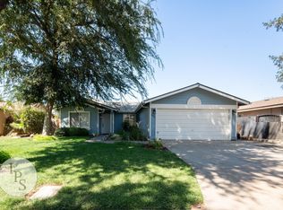 5135 E Pitt Ave, Fresno, CA 93725