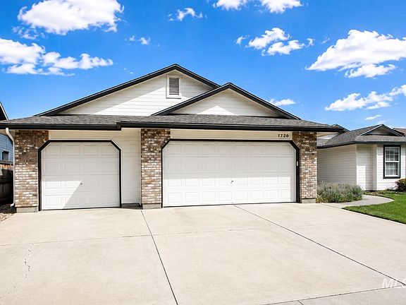 2nd image of 1726 E Kamay Ct