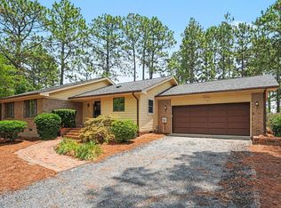 1555 Longleaf Drive E, Pinehurst, NC 28374
