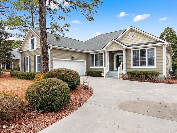 5th image of 2856 Trailwood Drive SE