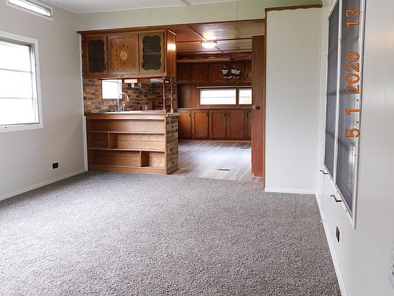 2nd image of 7 Briarwood Ln #7