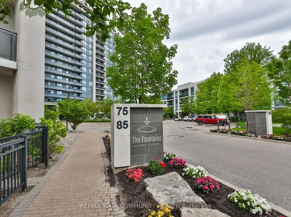 75 N Park Rd #1601, Vaughan, ON L4J 0H8