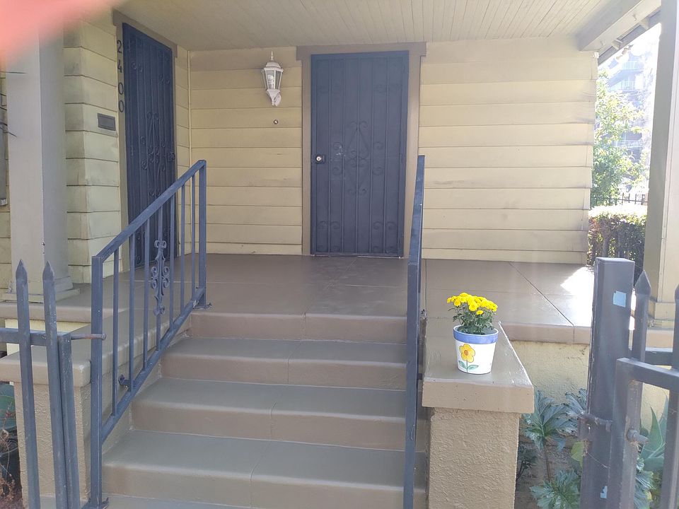 1st image of 2400 S Saint Andrews Pl