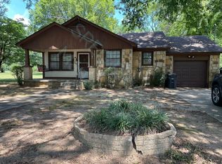1202 E Moore Ave, Searcy, AR 72143