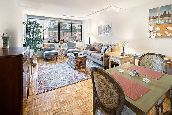 1st image of 255 E 49th St APT 6C