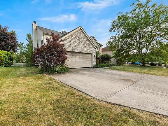 2nd image of 8971 Kingsley Dr