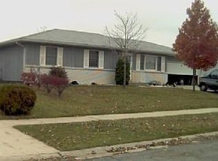 1422 SW 97th Pl, Crown Pt, IN 46307