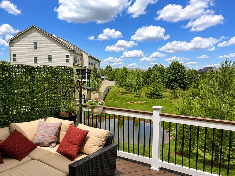 23745 Hopewell Manor Ter — Photo 31