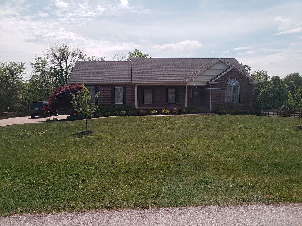 Realtors welcome at 3%