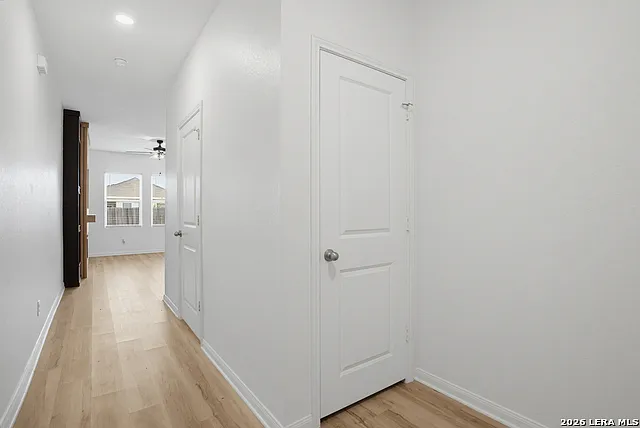 3 bed, 2.5 bath, 1604 sqft, $1,795 — Photo 3