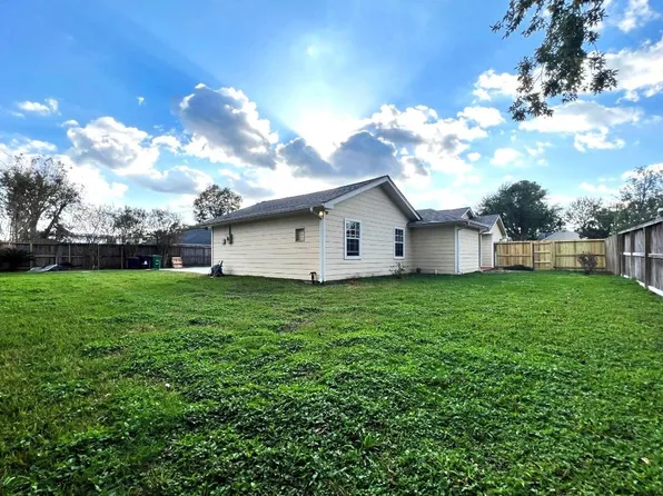 1430A Freedonia Dr, Houston, TX 77055