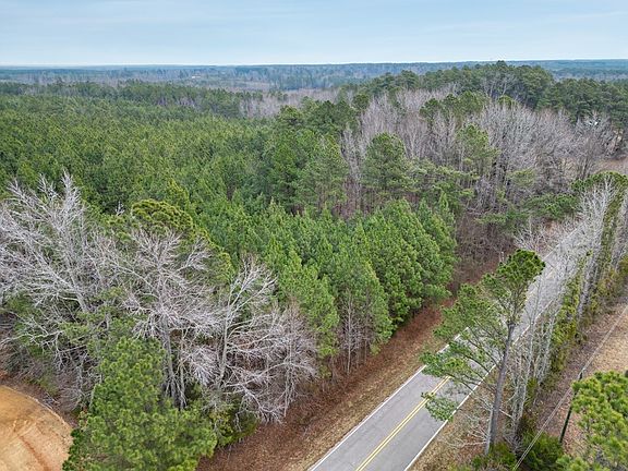 3rd image of Harristown Rd