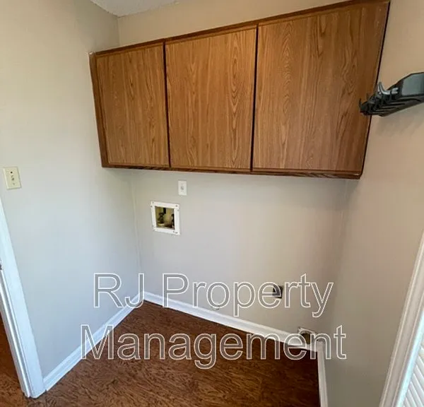 6426 Ashton Rd — Photo 8