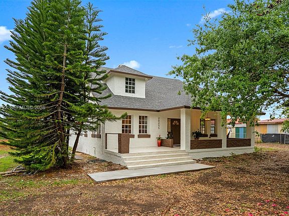 2nd image of 20255 SW 296th St