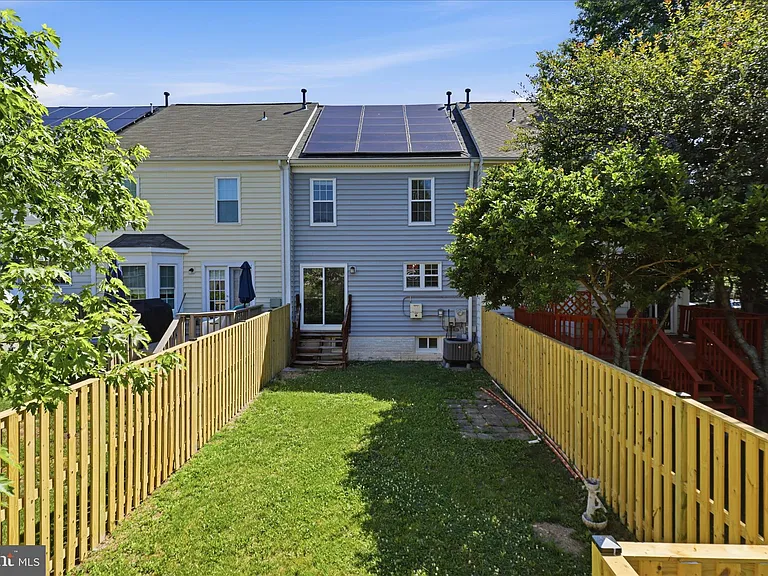 111 Connery Ter SW — Photo 20