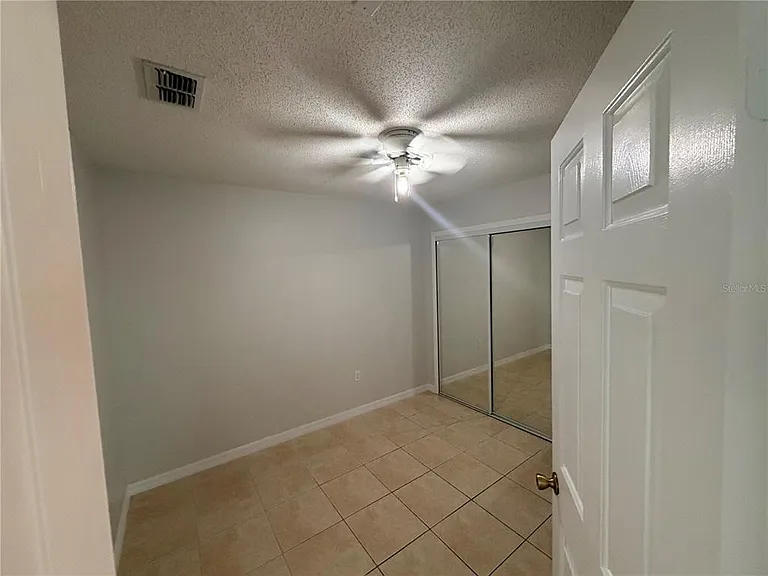 2411 Kam Ct — Photo 7