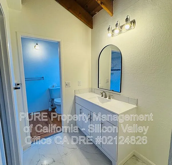 2325 7th Ave — Photo 6
