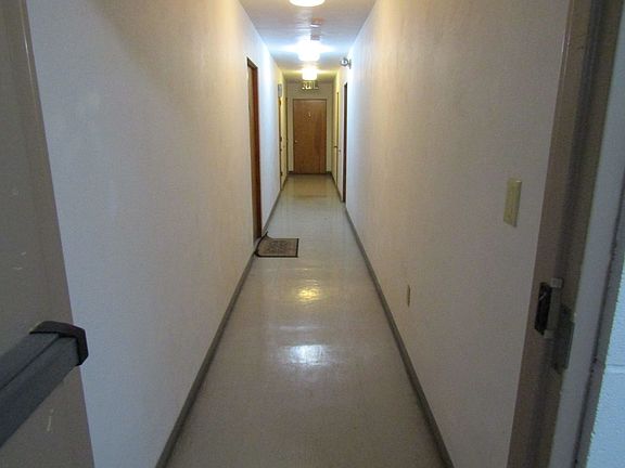 4th image of 112 W Hamilton Ave #202HAM