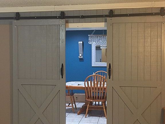 4th image of 3227 Wallington Dr