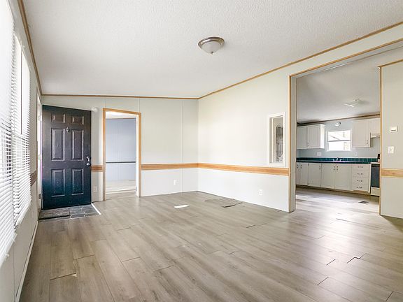 4th image of 117 Ranchette Circle