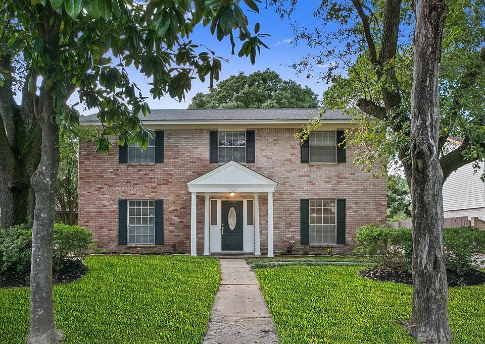 1st image of 7727 Antoine Dr