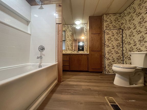 5th image of 1106 N 3rd St