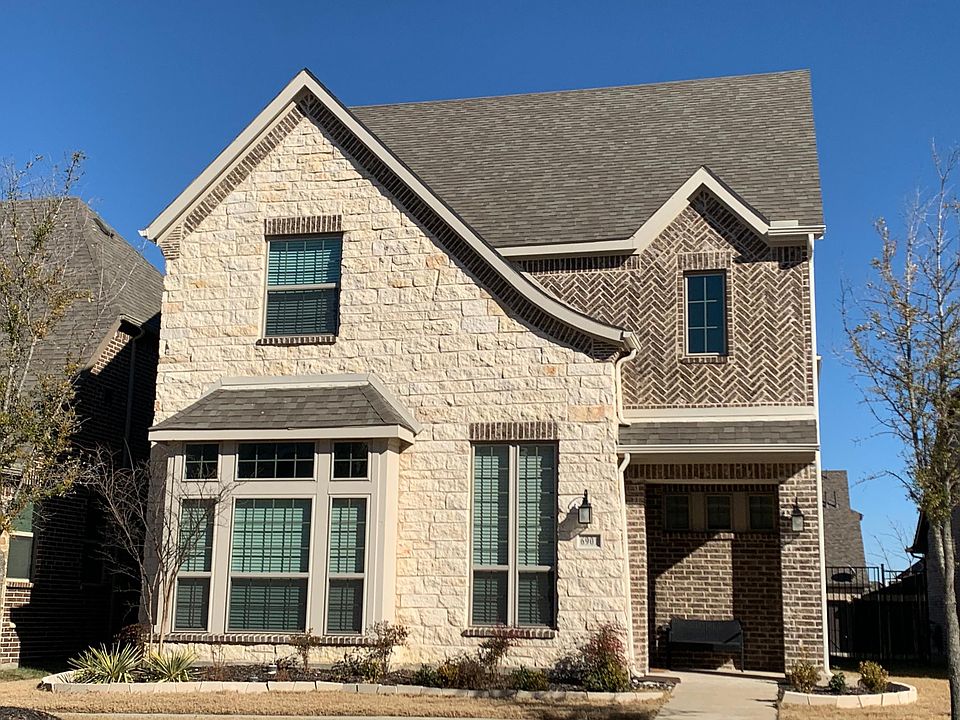 1st image of 6901 Royal View Dr