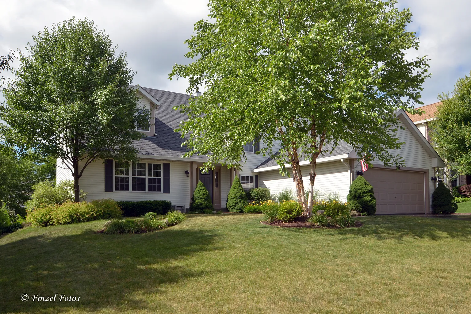 1921 Jester Ln photo 1