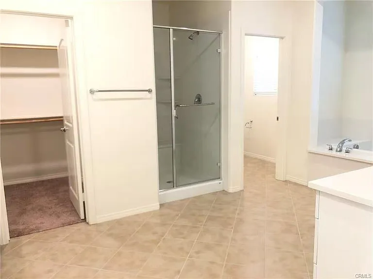 6998 Caledonia Way — Photo 5
