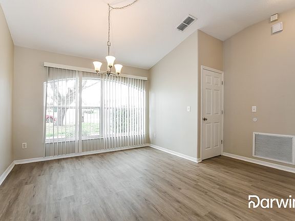5th image of 10514 Cedar Forest Cir