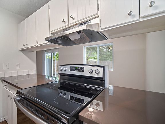 5th image of 9009 E Liberty Ave #0