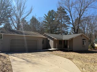 2653 Candlewood Dr, Roscommon, MI