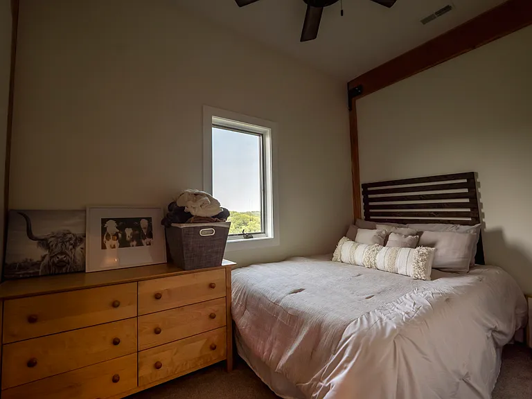 2660 County Road P43 — Photo 12
