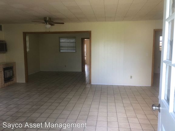 2nd image of 458 SE Asbury Ln