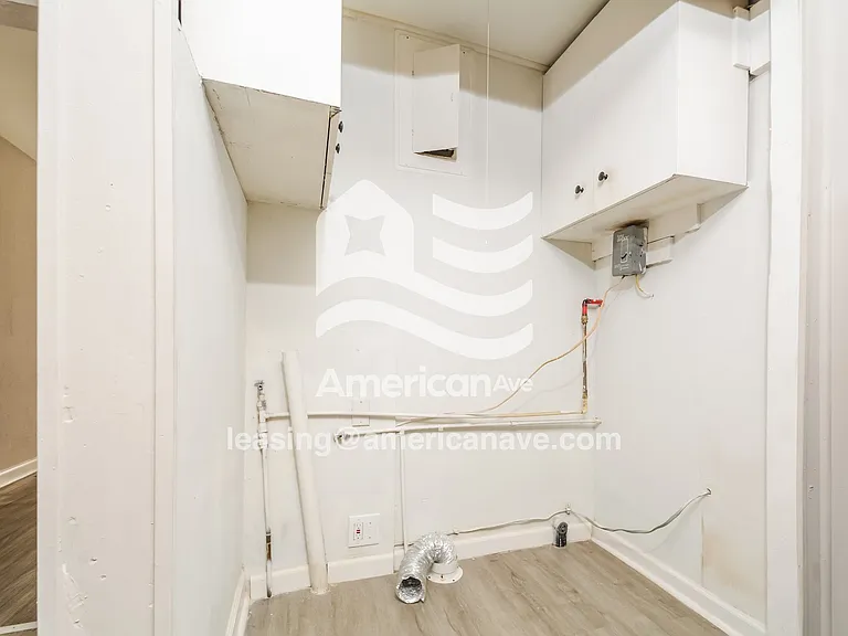 59299_015_wm_-_laundry_room_13233793.jpg